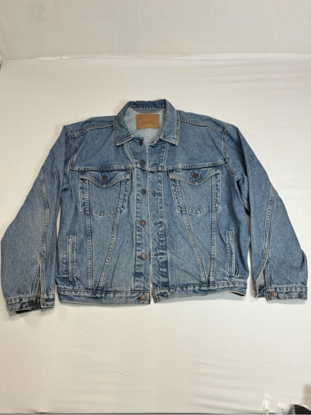 Vintage Levi's 70525 Denim Trucker Jacket Size Large Medium Blue Wash - Picture 2 of 10